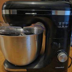 HomeMaid Stand mixer