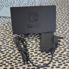 Nintendo Switch Dock & Power