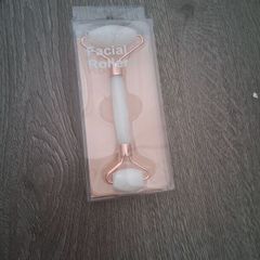 New Facial Roller