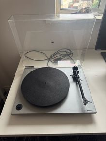 Rega RP1 Turntable