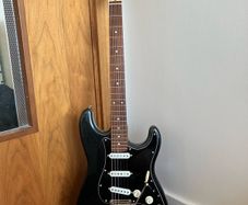 Squier Standard Stratocaster
