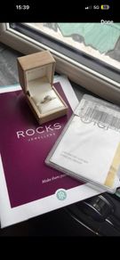 Engagement ring (lab grown diamond ) with paperwork