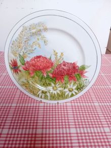 Australian Native Flower Plate