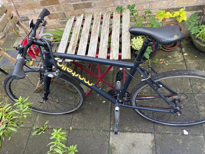 Martello Compass Sports Hybrid Bike