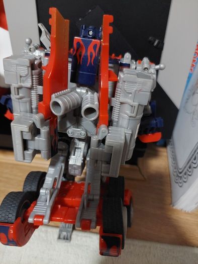 Transformer  optimus 2007