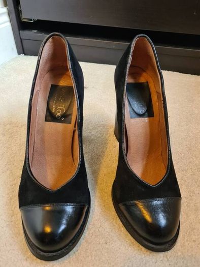 Me Too Spain Leather heels UK4