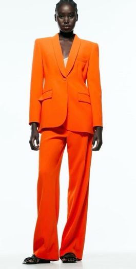 Fab Zara Bloggers Insta Famous Pumpkin Orange Suit Co Ord Blazer and Trousers   Size XL UK 14