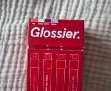 Glossier You Wardrobe Sample Set