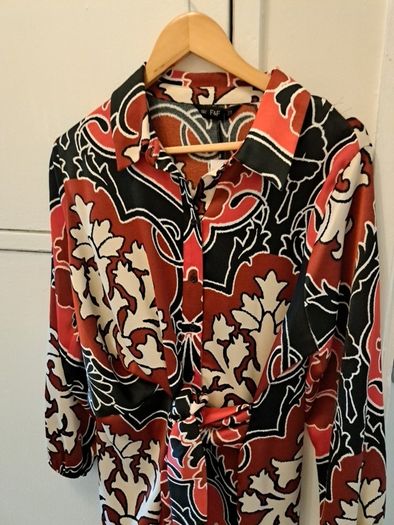 Ladies Knee Length Dress BNWT