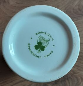 bagenalstown china vase x 2
