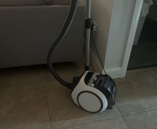 miele vacuum cleaner