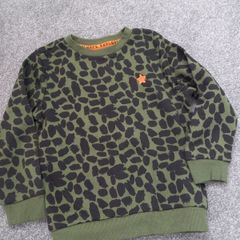 New boys jumper.age 4/5