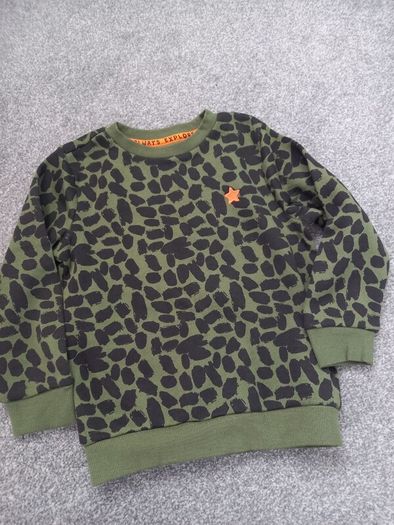 New boys jumper.age 4/5