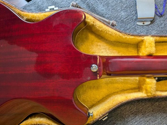 All original 1973 Ibanez Artist Bass 2615B with original HSC