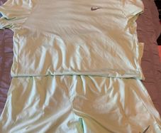 26 items of large Nike gym wear