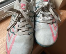shoe girl umbro sports runner trainer size 34 grey