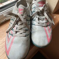 shoe girl umbro sports runner trainer size 34 grey