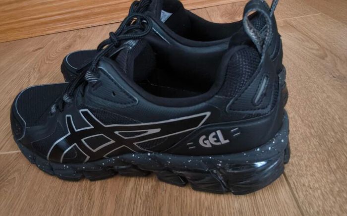 Asics Gel Quantum 180 Trainers