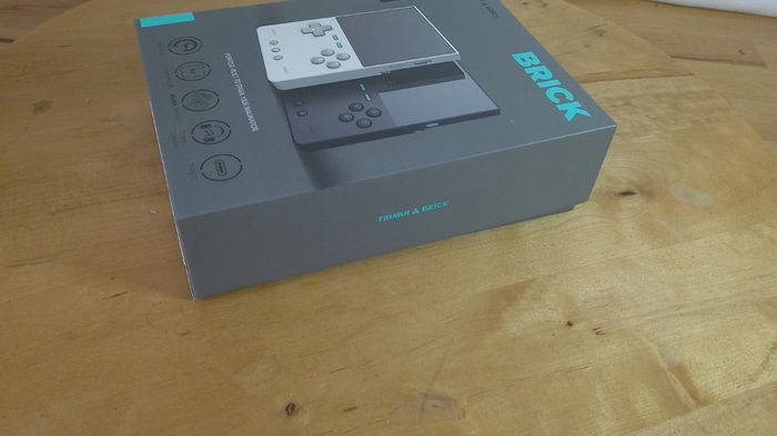 TRIMUI BRICK Hammer Edition TG3040 Retro Console Pink Mint Boxed Accessories