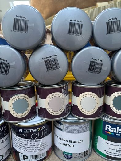 Multiple paint samples