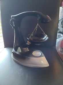 Yankee candle iron wax melter