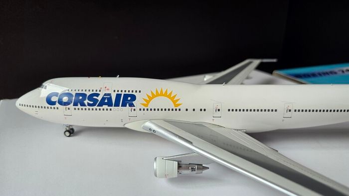 Inflight200 Corsair Boeing B 747-200