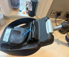 maxi cosi car base