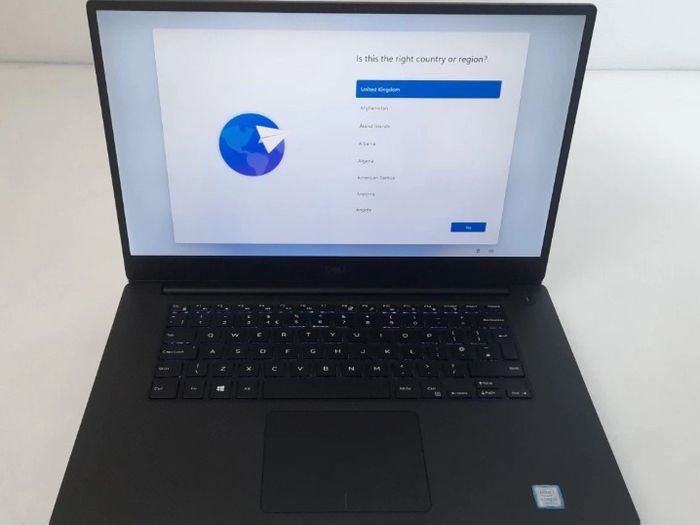 Dell Precision 5540 15.6" WIN 11 PRO Mobile Workstation Business Gaming Laptop i7-9750H 2.6GHz 32GB RAM 256GB SSD Nvidia Quadro T1000 4GB GDDR6