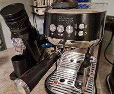 Sage Bambino coffee machine and grinder