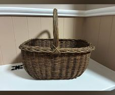 Vintage wicker basket