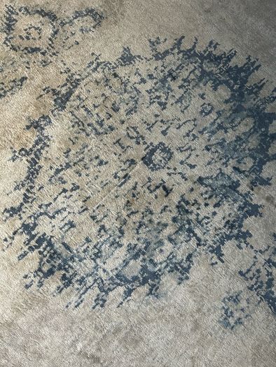 Large Zuiver Marvel Rug in 'Neptune' colourway