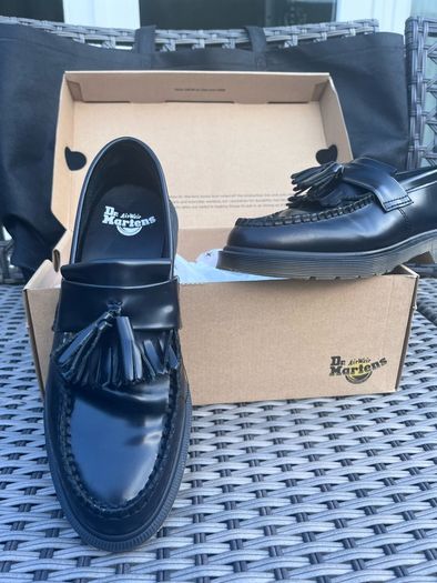 Dr Martin Adrian size 40 Loafers