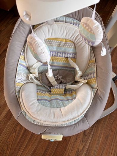Baby swing chair