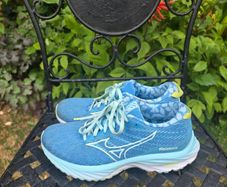Mizuno Wave Rider 26 Ladies Trainers UK5 EU38