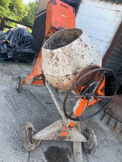 Pending - Cement mixer