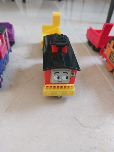 Toys: Thomas and freinds trains