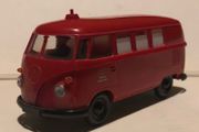 Wiking Volkswagen Fire Van 1:40 scale.