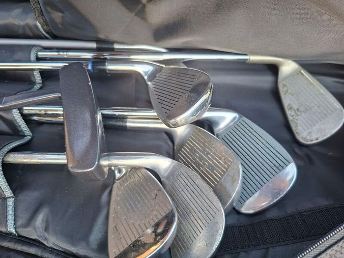 golf clubs