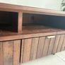 TV unit Image 3