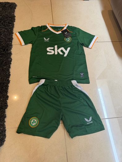 Ireland Home Football Kit Age 8-9 Troy Parrott Castore Jersey & Shorts BNWT