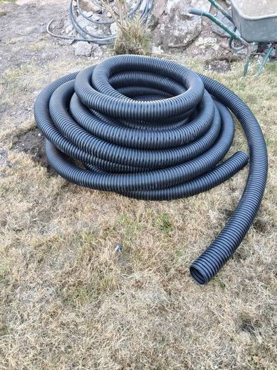 Land drainage pipe