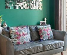 Couch DFS leather Grey 2 seater