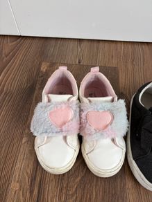 Girls white trainers with fluffy pink hearts