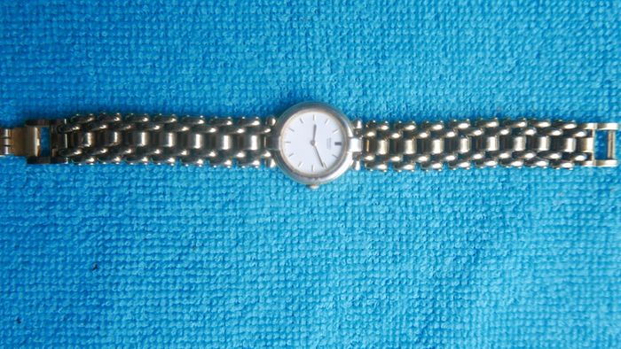 SEIKO Ladies Watch 4N00-371 WP Gold Tone Quartz Analog Ladies Watch