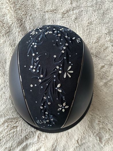 Samshield showjumping helmet