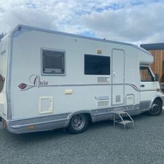Camper