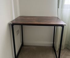 Chair & Table
