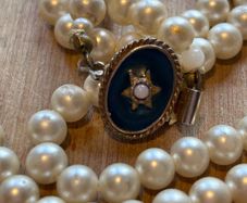Long Vintage Faux Pearl Necklace