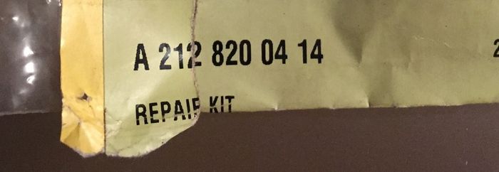 RH Headlamp Repair Kit (Mercedes E Class)
