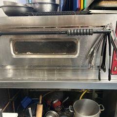 Pizza Oven